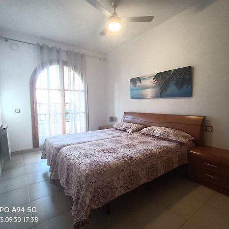 Villa Wonderful Beach House With 2 Pools Calafell Exterior foto